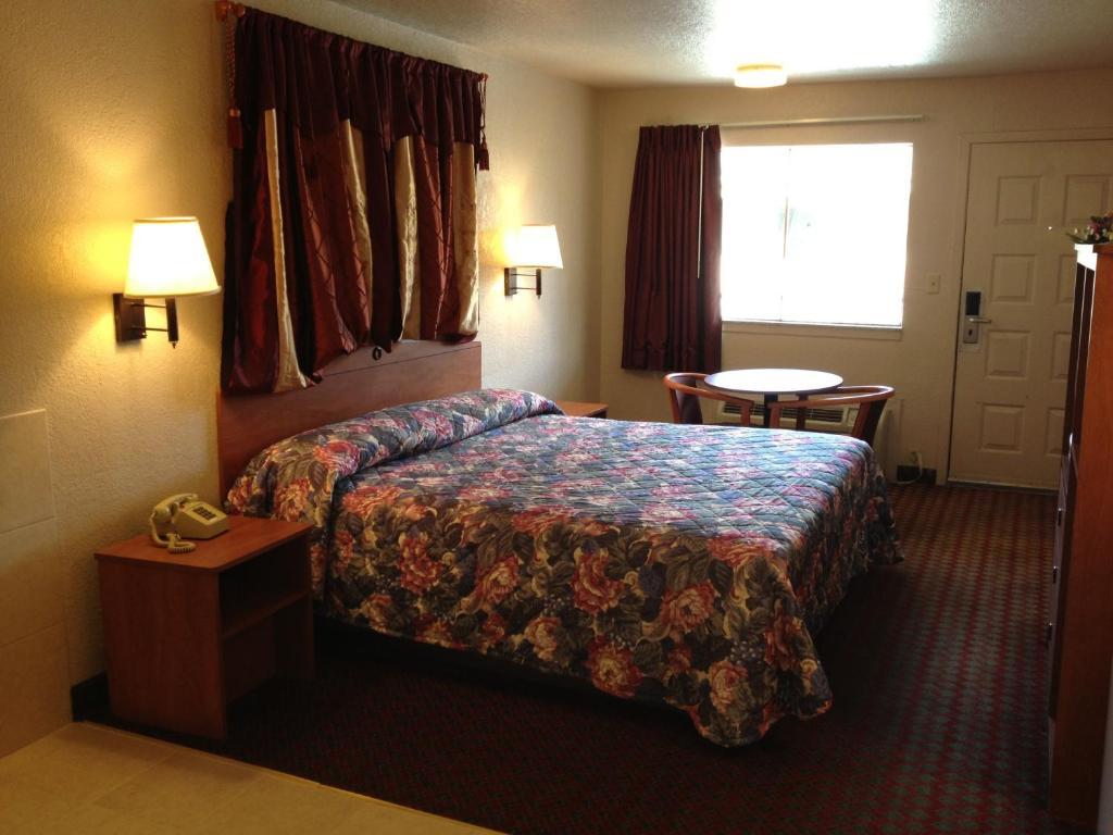 Hospitality 2*